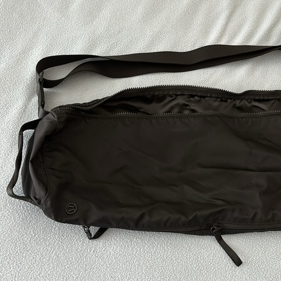 Lululemon yoga mat bag - Picture 6 of 10
